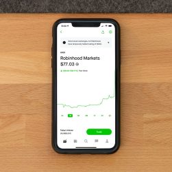 Robinhood social trading